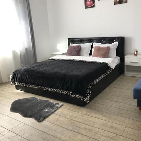 Cazare Apartament Rasnov 아파트 외부 사진