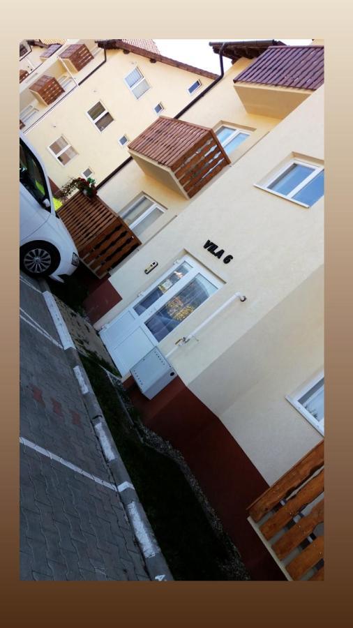 Cazare Apartament Rasnov 아파트 외부 사진
