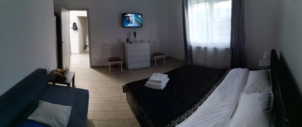 Cazare Apartament Rasnov 아파트 외부 사진